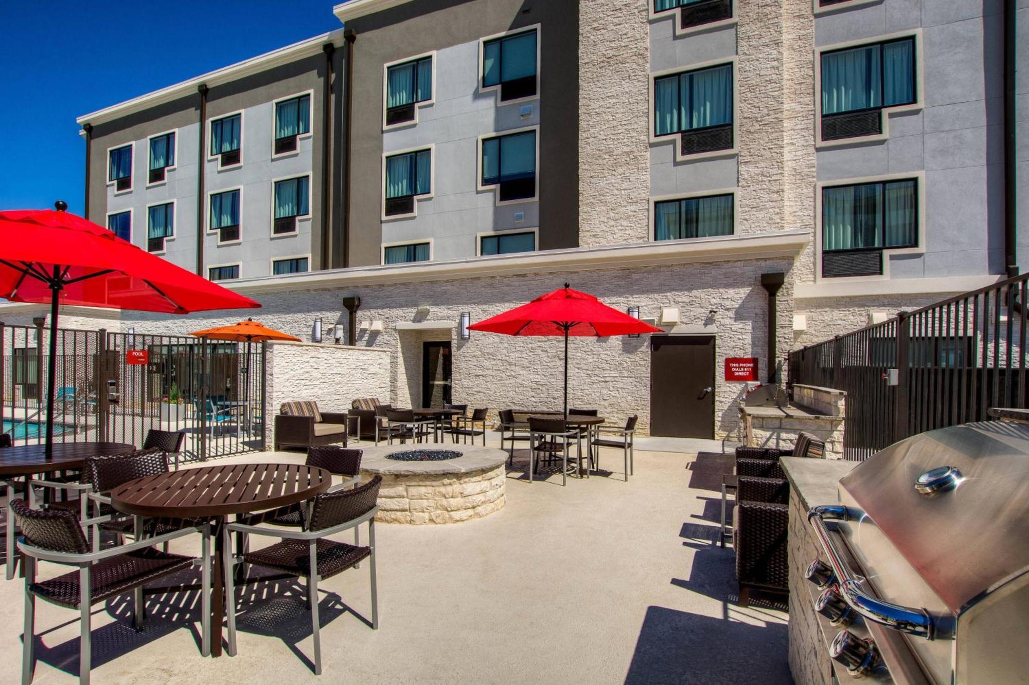 Towneplace Suites By Marriott Waco South Extérieur photo